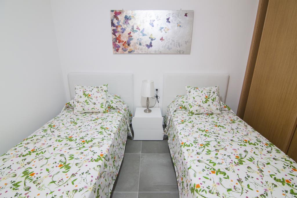 Anju Villas Los Delfines Bravo'S Apartments Corralejo Bagian luar foto